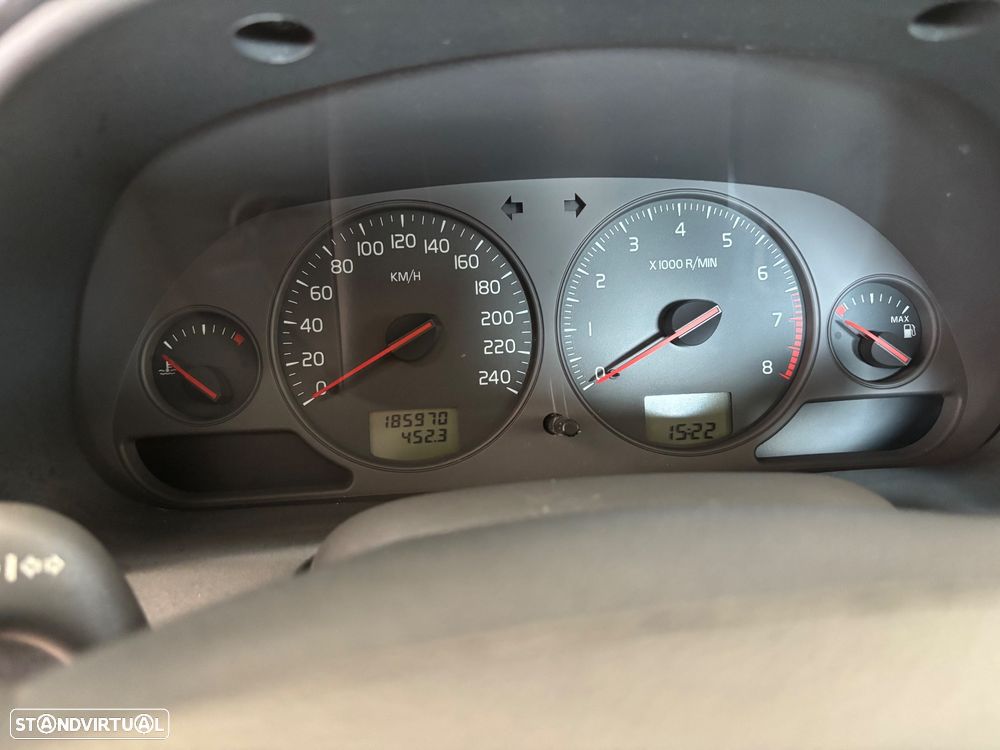 Volvo S40 1.6 - 5