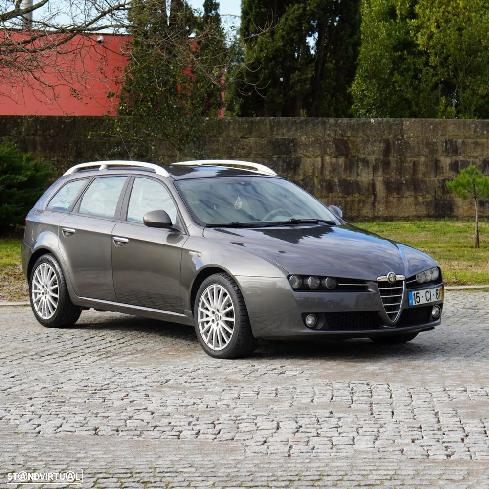 Alfa Romeo 159 Sportwagon 1.9 JTDm 16V Sportiva - 27