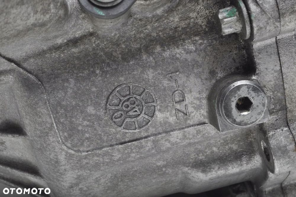 VOLVO T6 T8 RECHARGE PLUG IN HYBRID DYFERENCJAŁ MOST DYFER P1216571  ERAD2 - 4