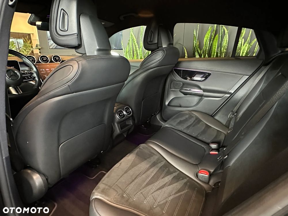 Mercedes-Benz GLC 200 mHEV 4-Matic AMG Line - 12