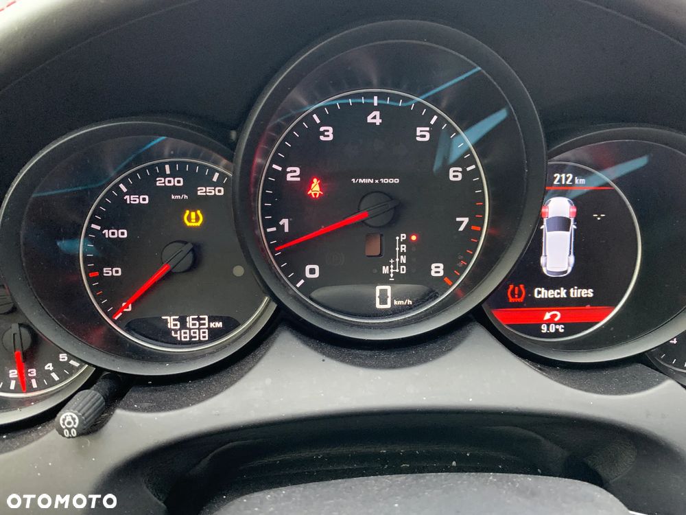 Porsche Cayenne S Tiptronic S - 20