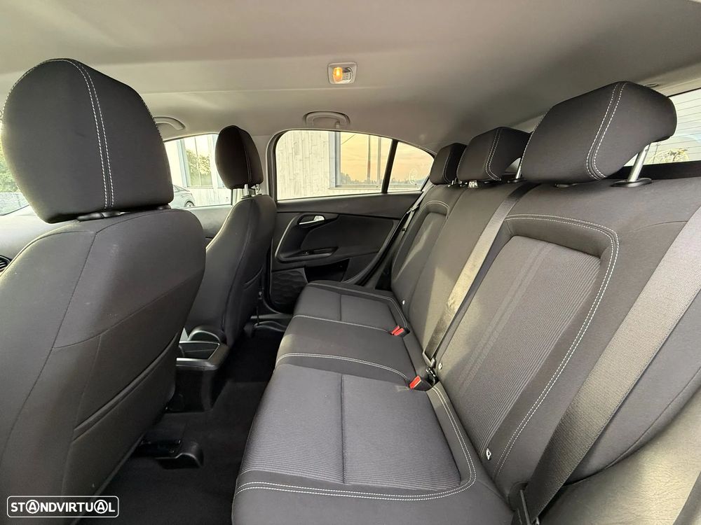 Fiat Tipo 1.3 M-Jet Easy - 11
