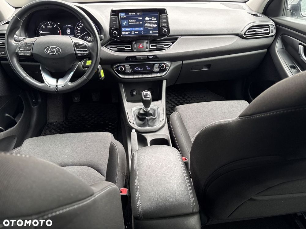 Hyundai i30 1.6 D Comfort - 19