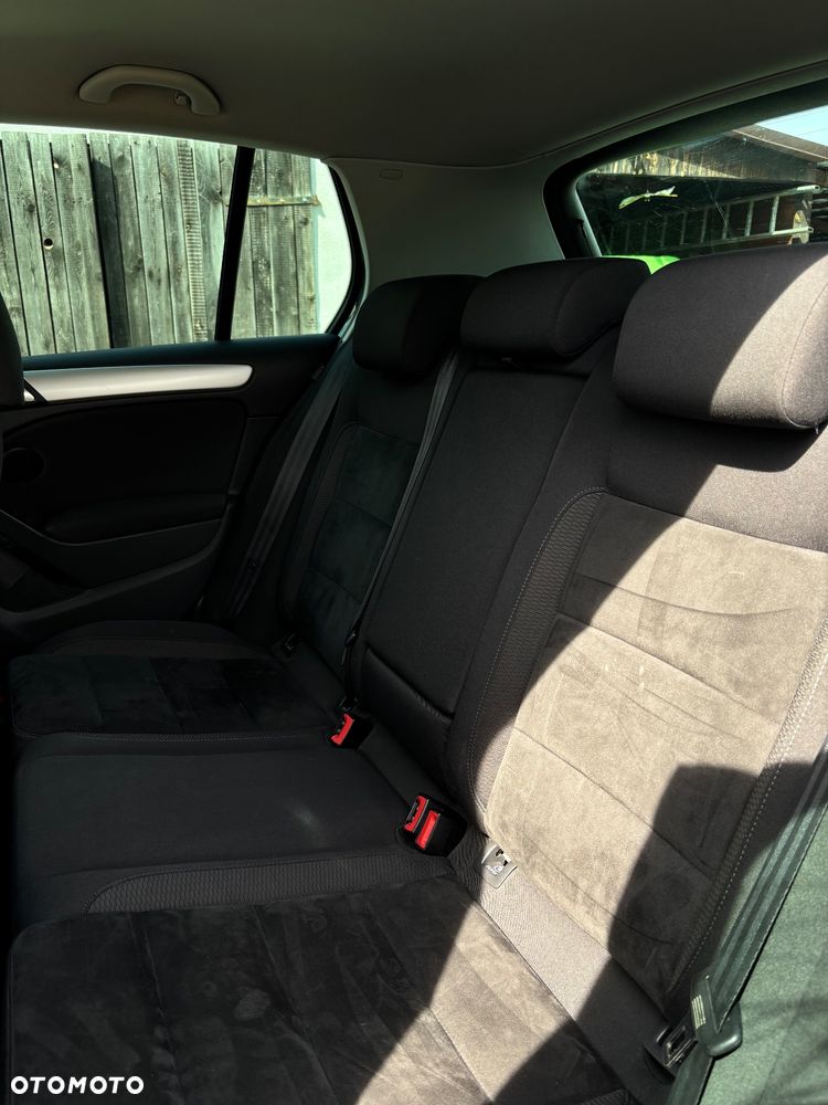 Volkswagen Golf 1.4 TSI Highline - 15