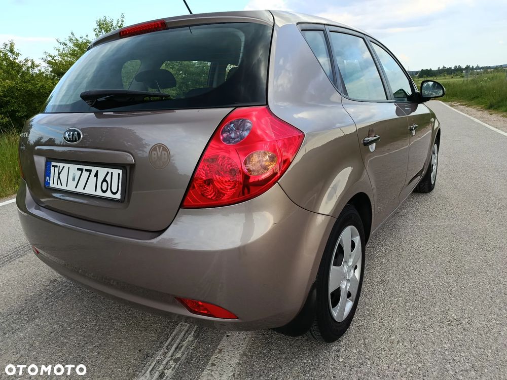 Kia Ceed 1.4 CVVT LX Basis - 7