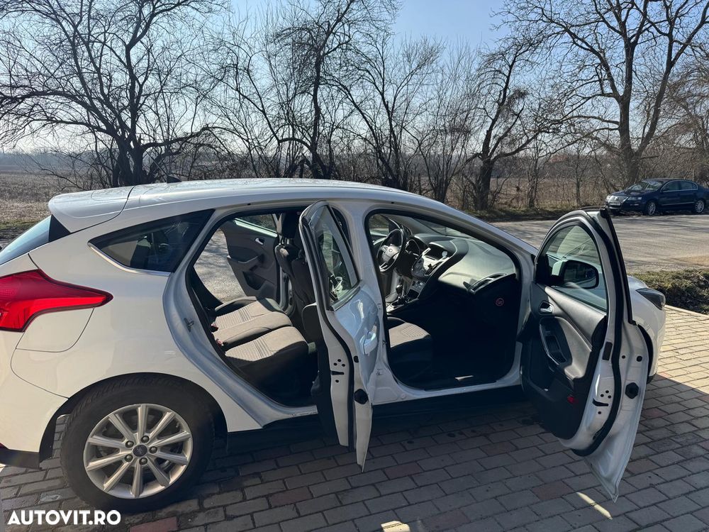 Ford Focus 1.5 TDCi DPF Start-Stopp-System Titanium - 7