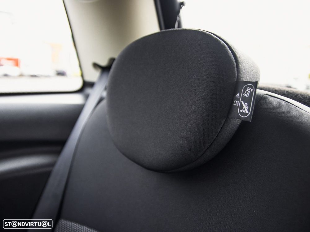MINI 3 Portas One D - 28