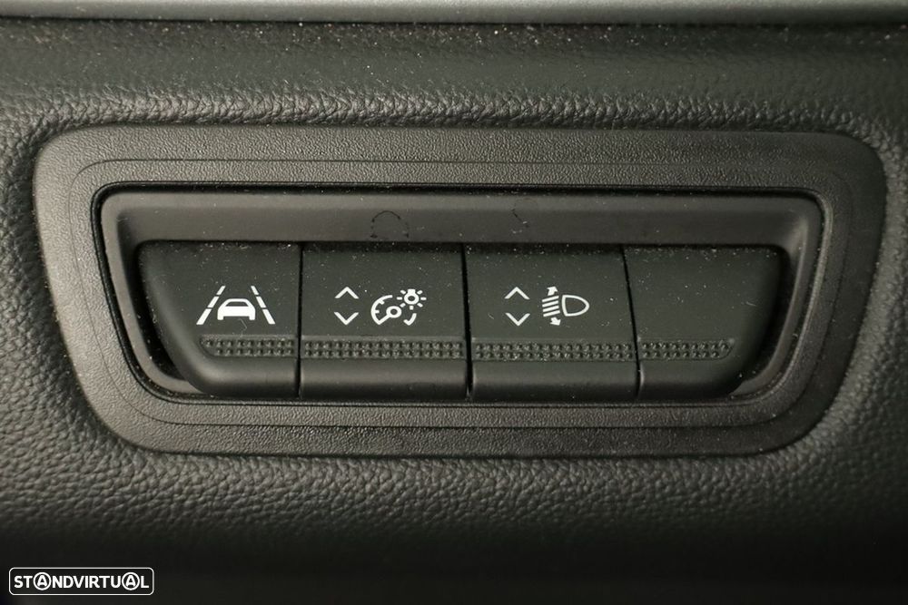 Renault Captur 1.0 TCe Techno Bi-Fuel - 19