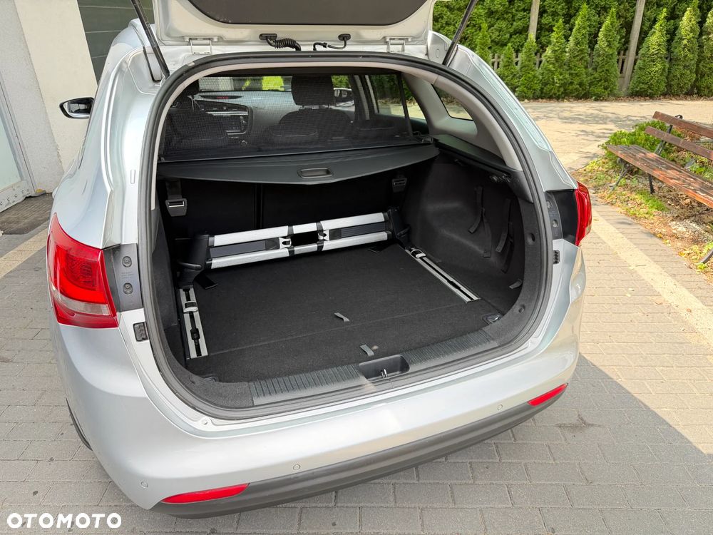Kia Ceed 1.6 CRDi L Business Line - 22