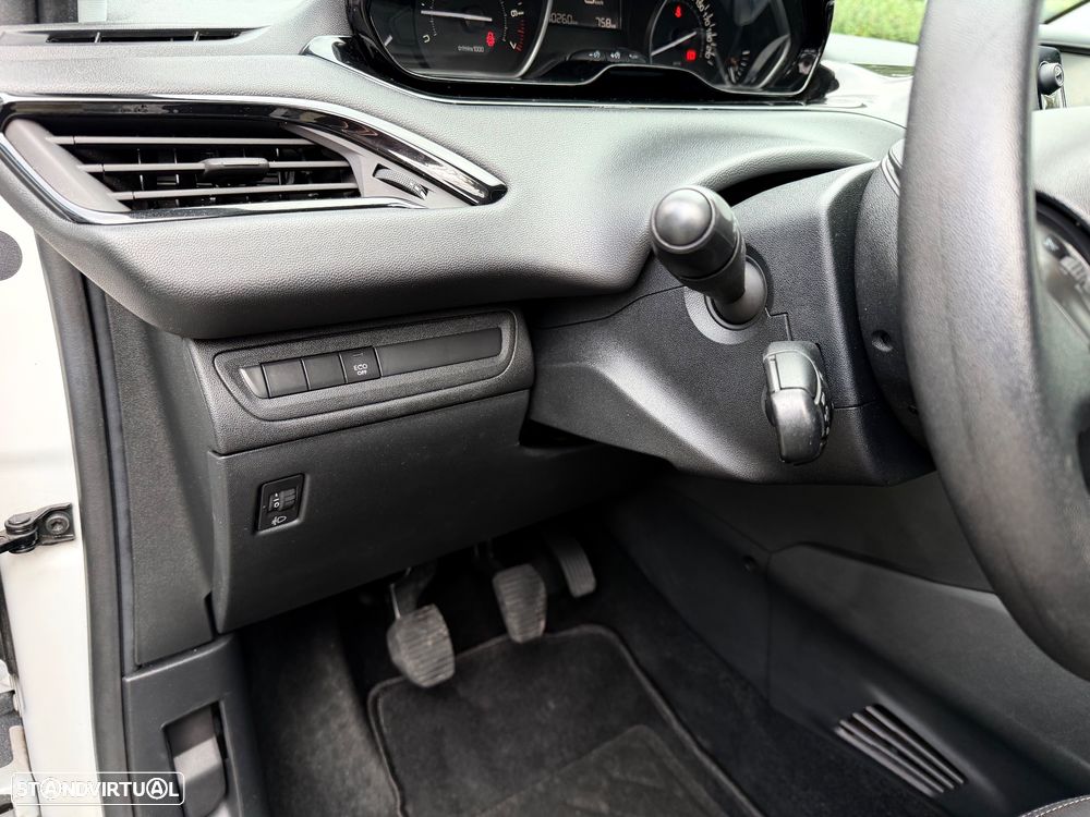 Peugeot 208 PureTech 82 Start & Stop Style - 22