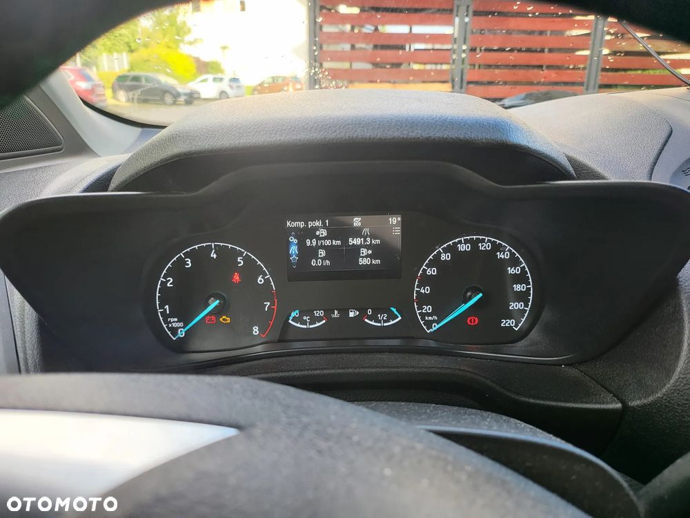 Ford Transit Connect - 12