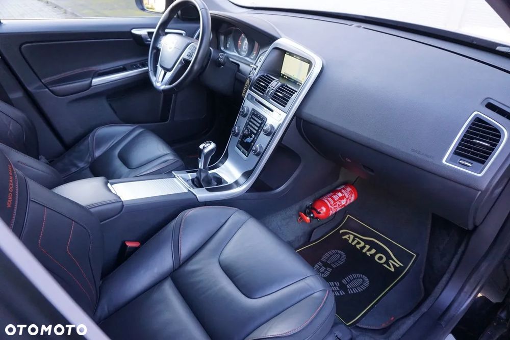 Volvo XC 60 D3 Ocean Race - 33