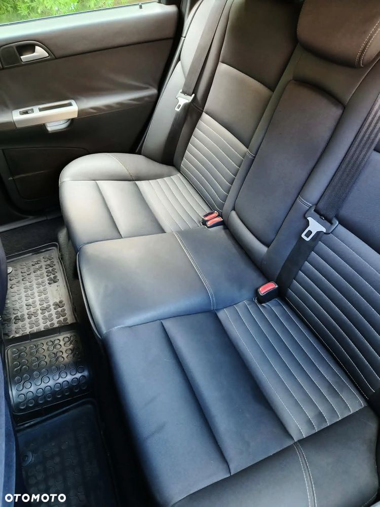 Volvo V50 2.0D - 9