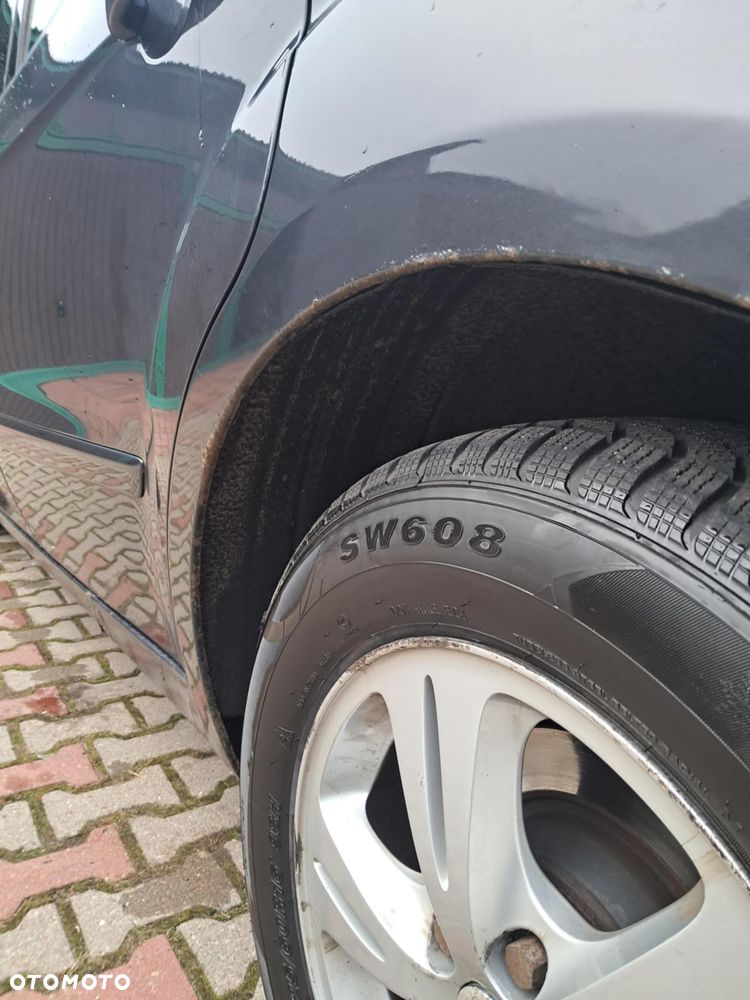 Ford S-Max 1.8 TDCi Trend - 12