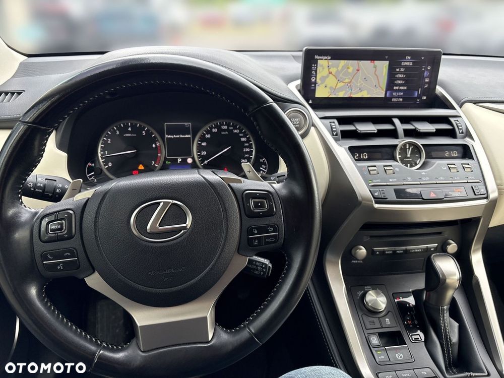 Lexus NX 300 F Impression AWD - 13