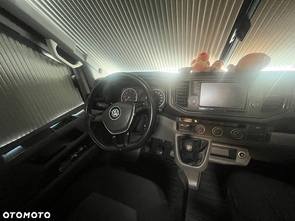 Volkswagen Crafter - 32