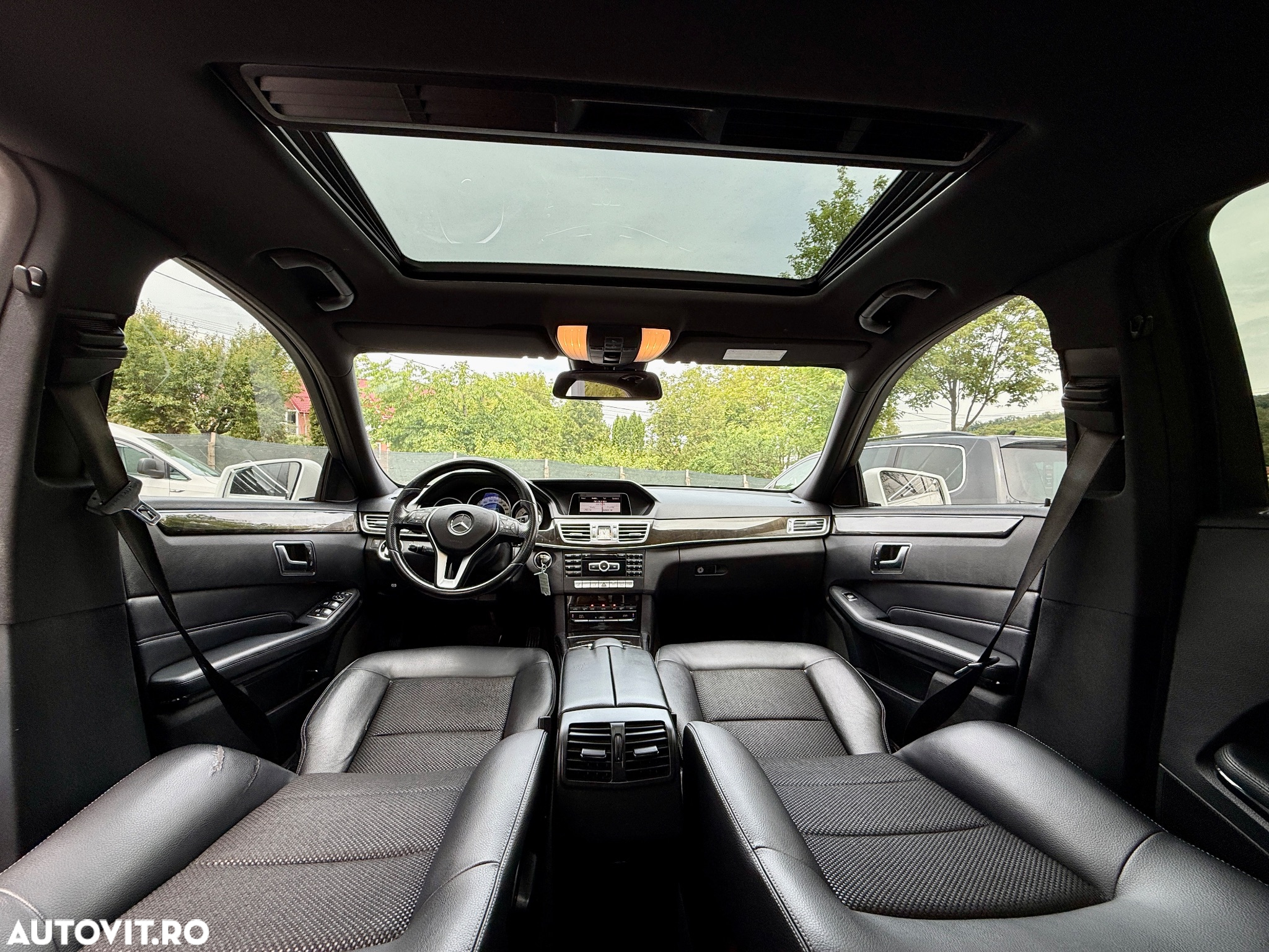 Mercedes-Benz E 220 BlueTEC 9G-TRONIC Avantgarde - 7