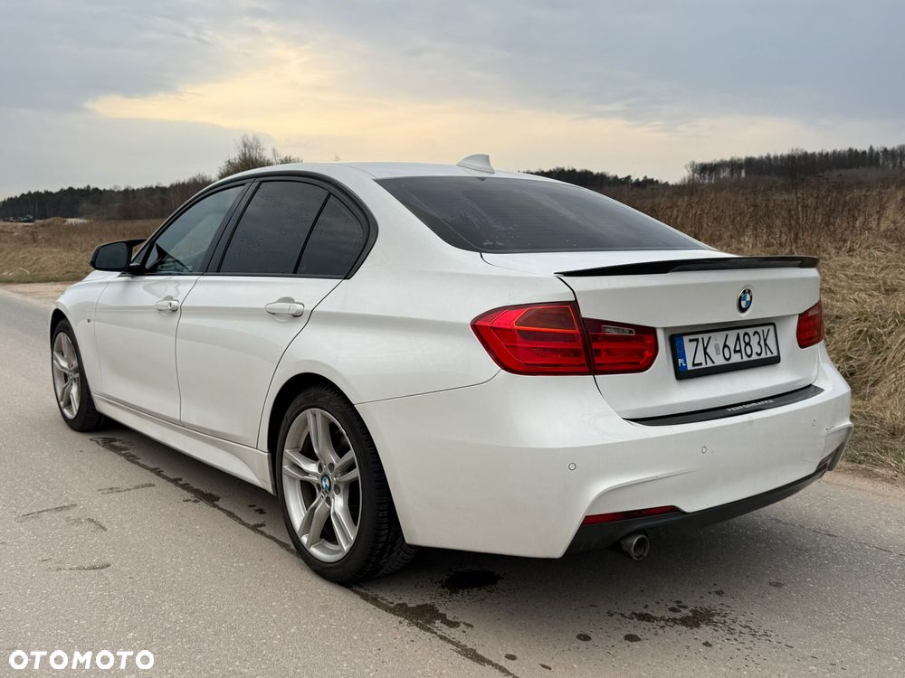 BMW Seria 3 318d M Sport EU6 - 10
