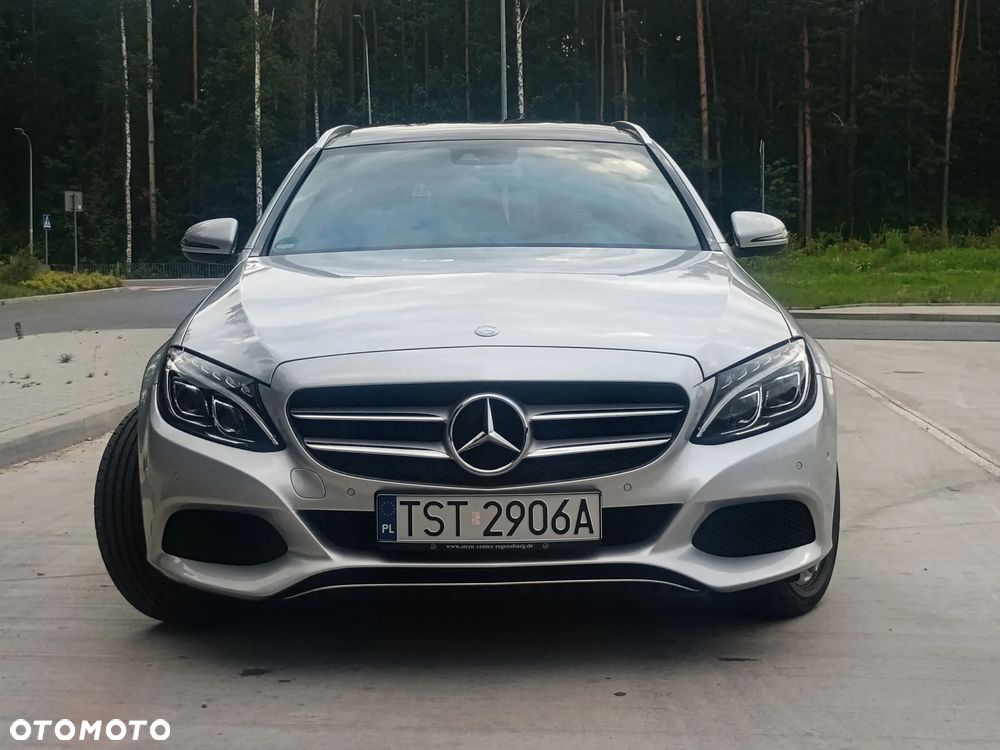 Mercedes-Benz Klasa C 200 4Matic 9G-TRONIC Avantgarde - 3