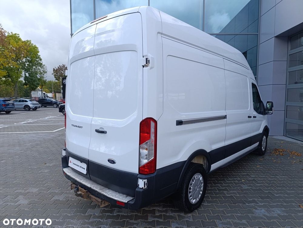 Ford transit trend - 10