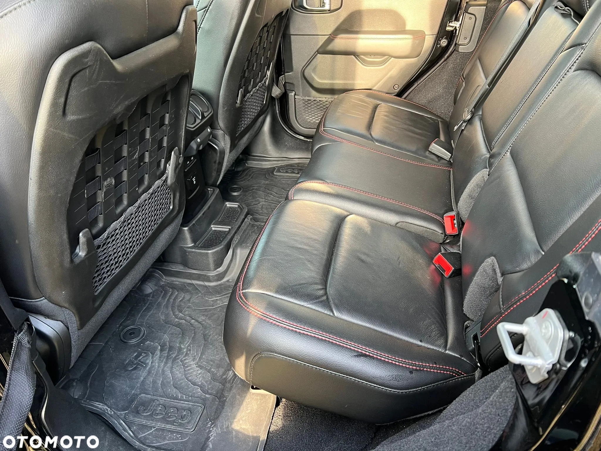 Jeep Wrangler - 20