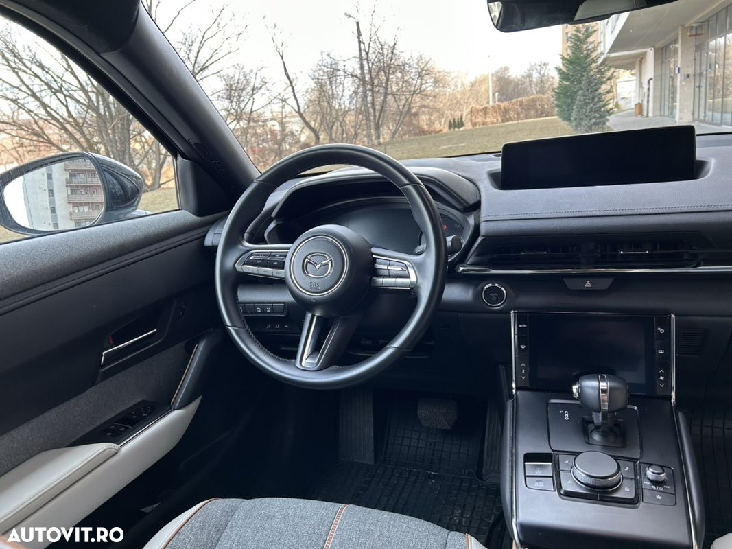 Mazda MX-30 e-SKYACTIV FIRST EDITION - 5