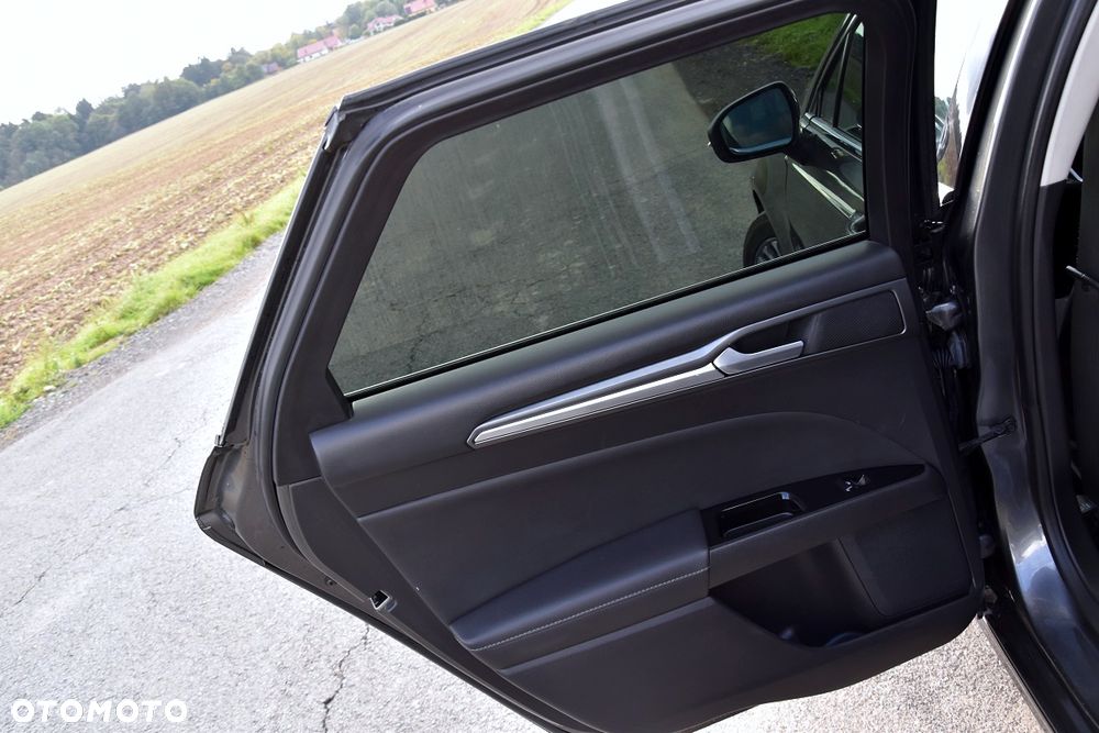 Ford Mondeo 2.0 TDCi STart-Stopp PowerShift-Aut Titanium - 18