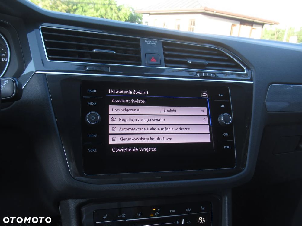 Volkswagen Tiguan 2.0 TSI 4Mot Life DSG - 23