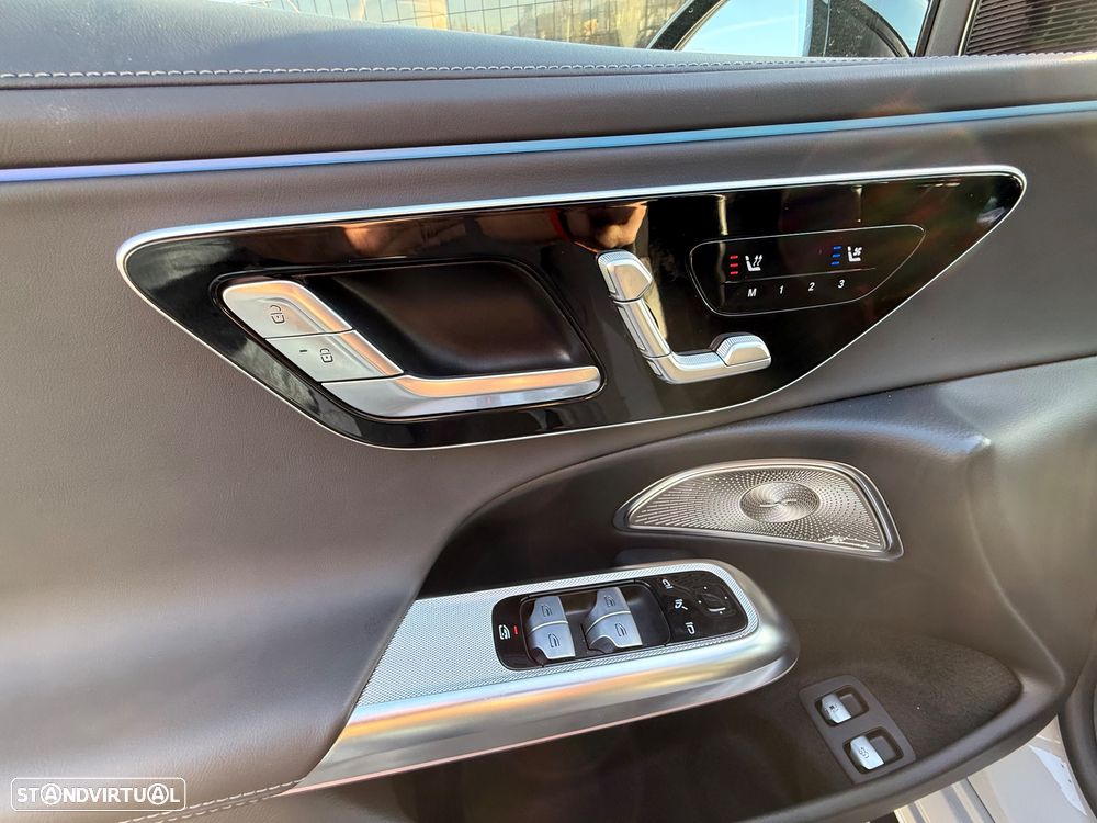 Mercedes-Benz E 53 AMG 4Matic+ Speedshift TCT-9G - 11