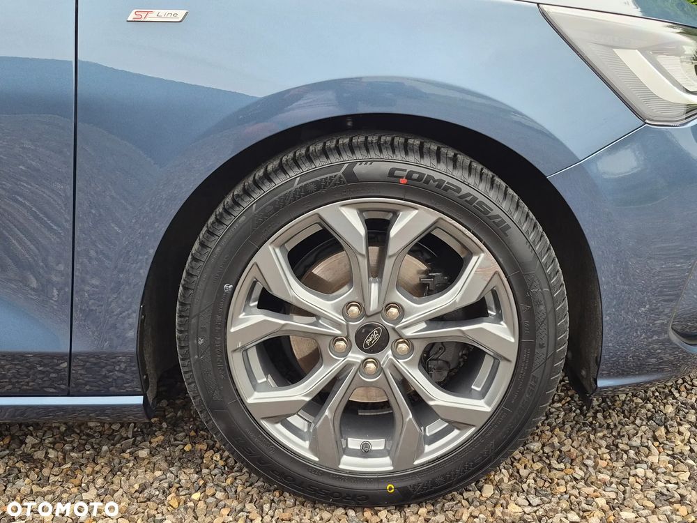 Ford Focus 1.0 EcoBoost Hybrid ST-LINE - 10