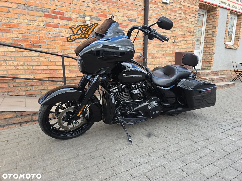 Harley-Davidson Touring Street Glide - 15