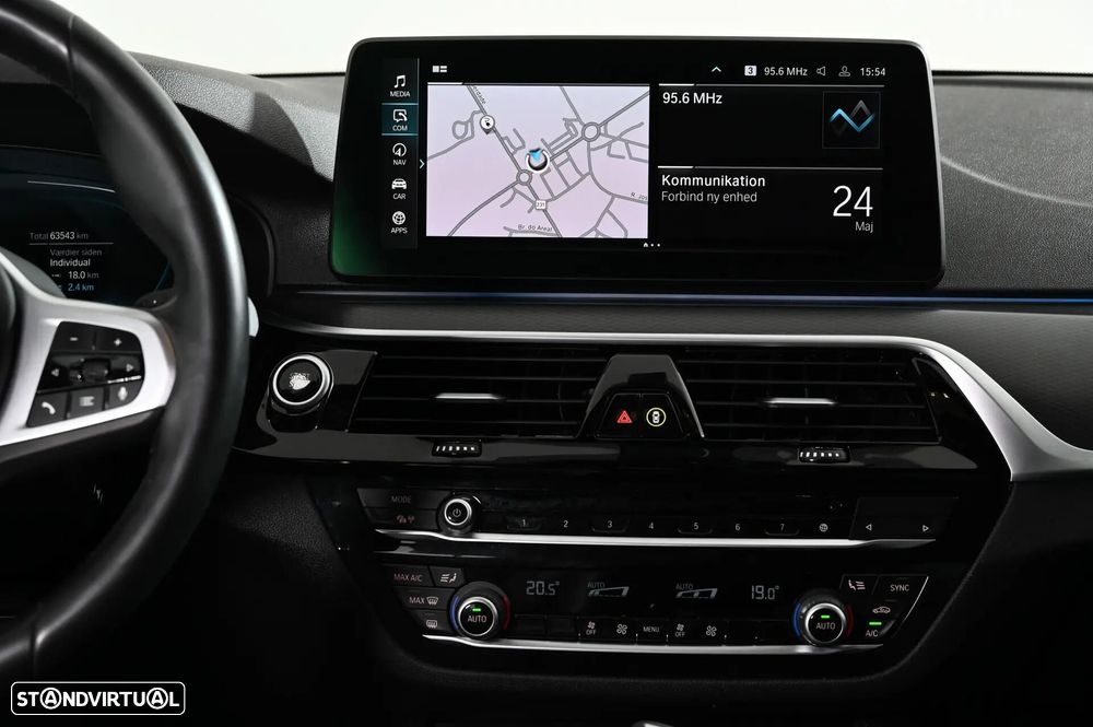 BMW 520 e Pack M - 21