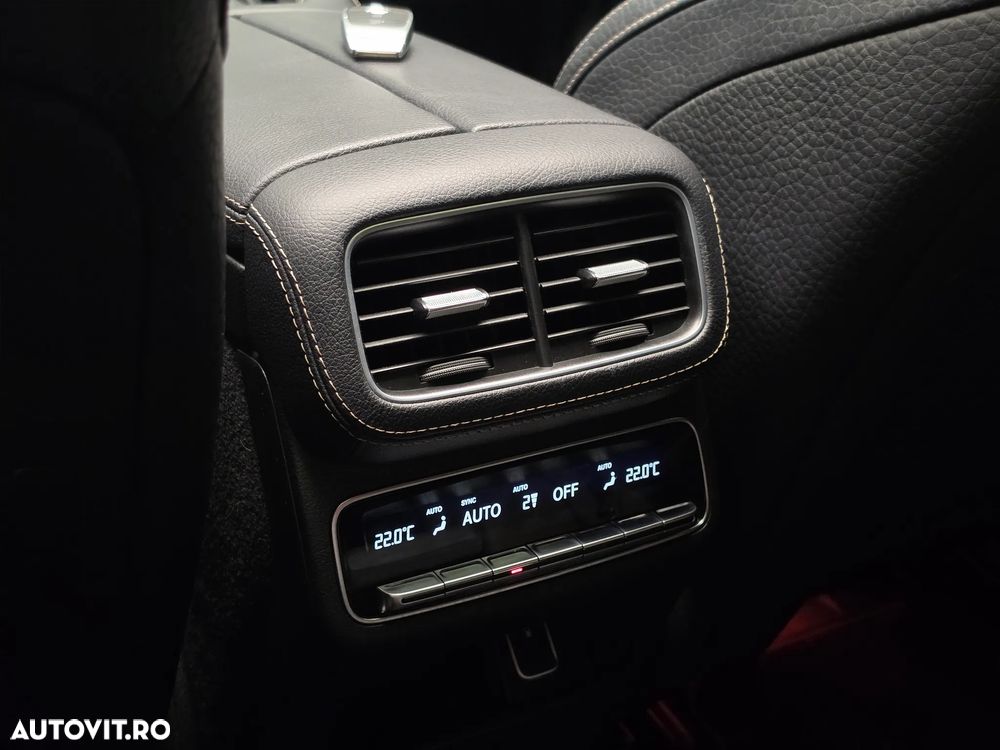 Mercedes-Benz GLE 350 d 4MATIC - 33