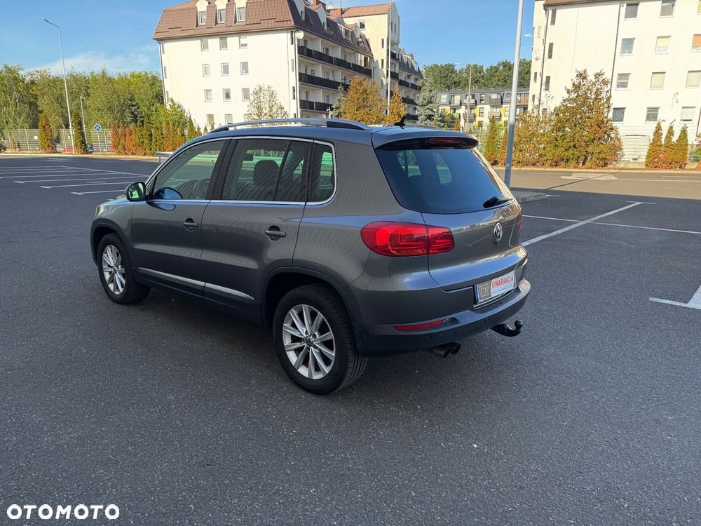 Volkswagen Tiguan - 5