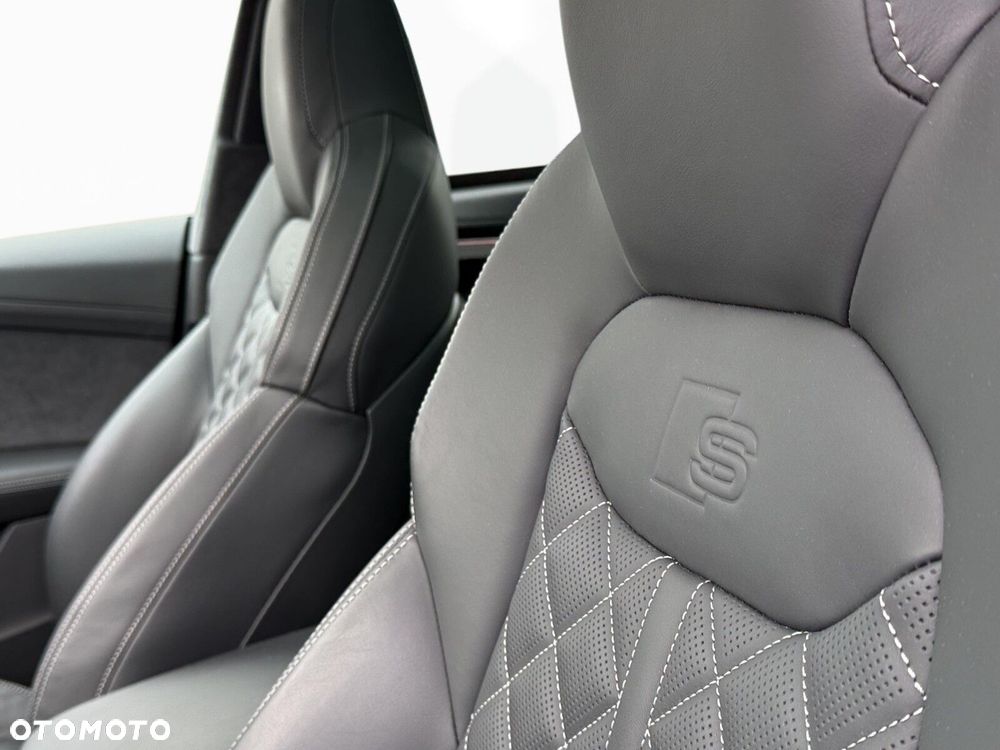 Audi SQ8 TFSI Quattro Tiptronic - 16