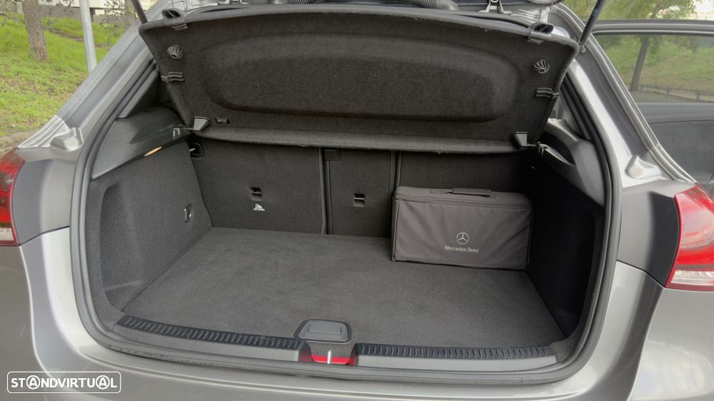 Mercedes-Benz A 250 e 8G-DCT Edition AMG Line - 46