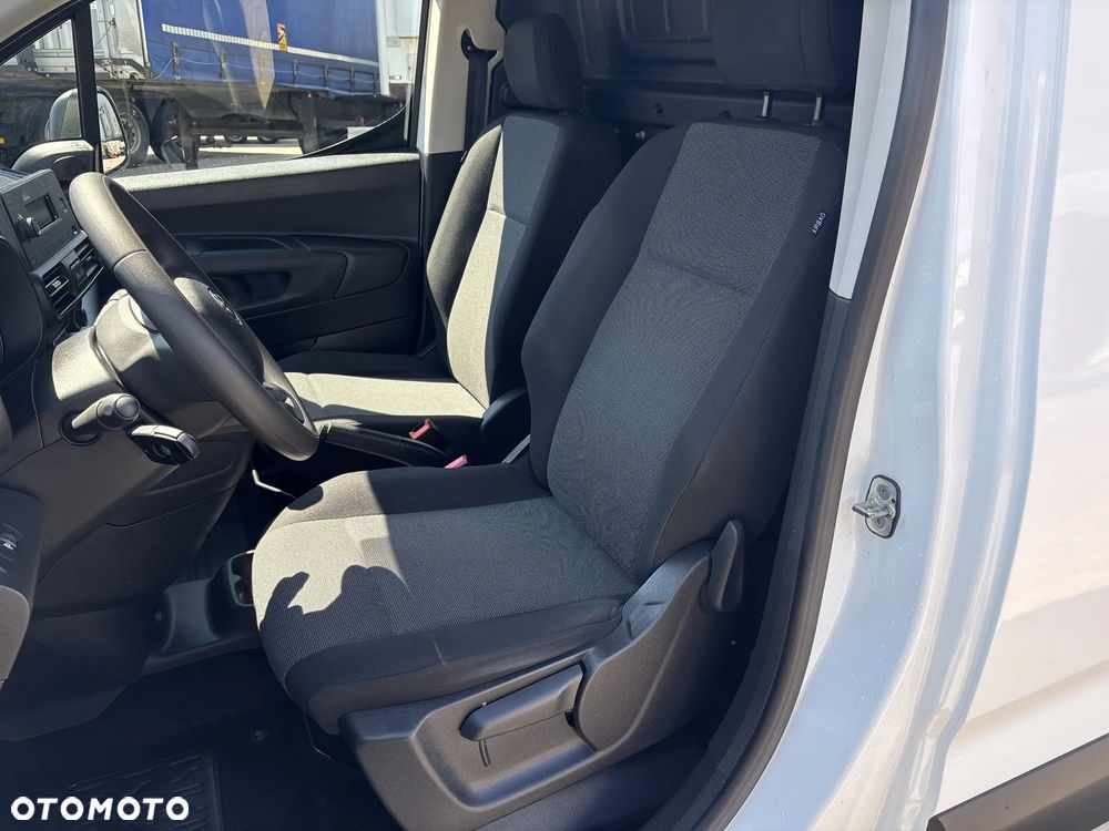Toyota PROACE CITY 1.5 D-4D STANDARD 2,0T ACTIVE - 11