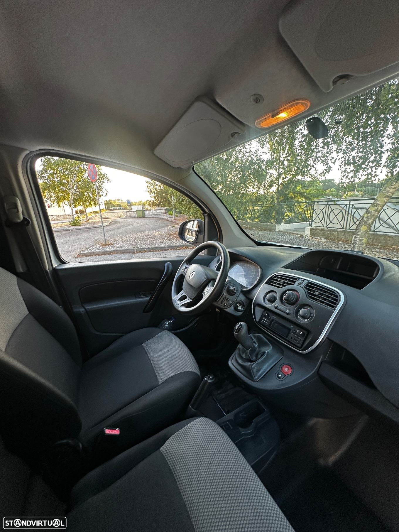 Renault Kangoo 1.5 DCI sem adblue - 10