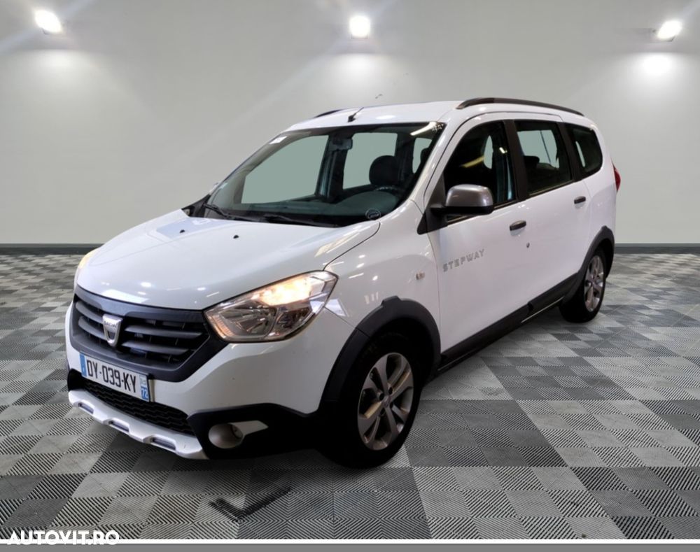 Dacia Lodgy TCe 115 Stepway - 2