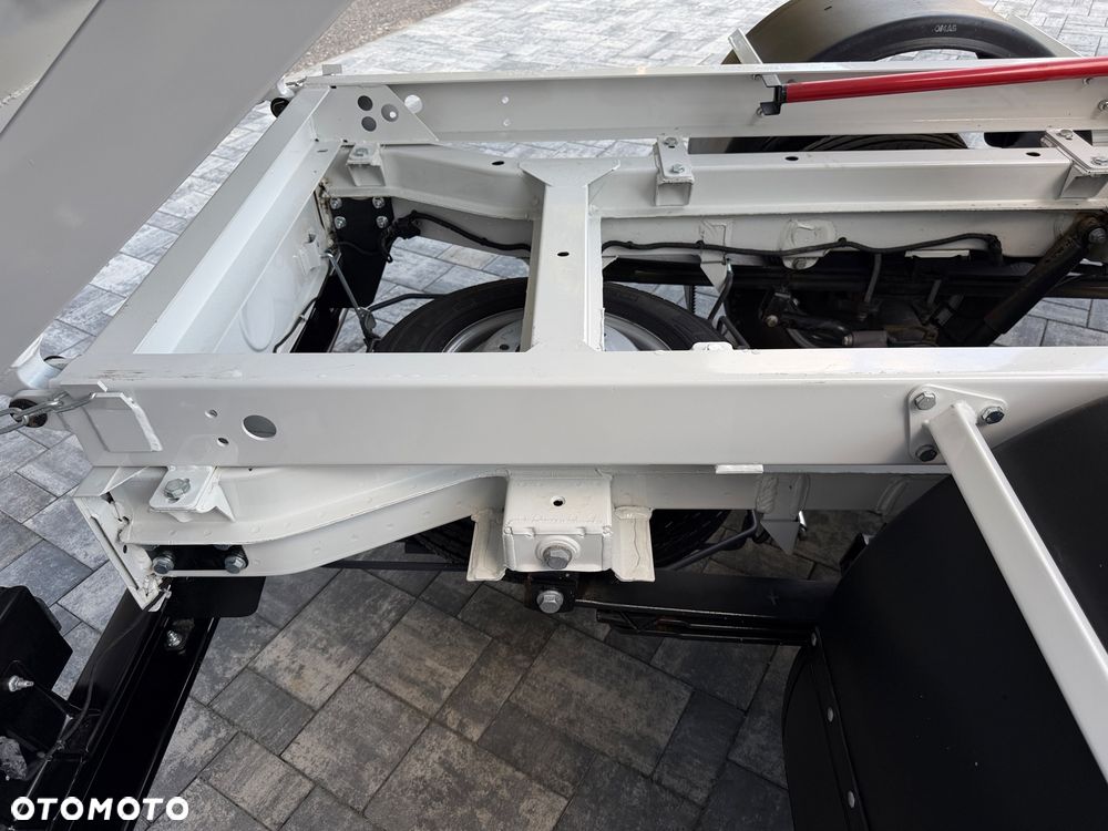 Volkswagen Crafter Wywrotka 2.0 TDI 136km / Fabryczna wywrotka Cabretta / Stan jak nowego! / Oryginalny niski przebieg / Nowe opony / Wywrot tylnozsypowy / FV23% - 23