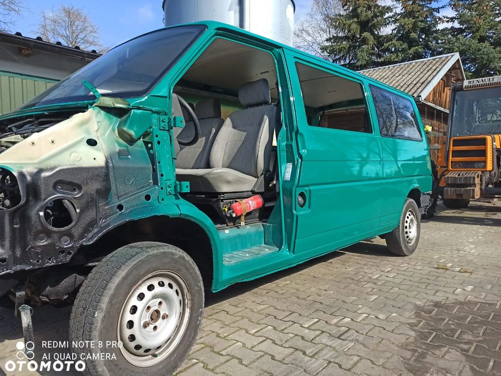 Volkswagen Transporter - 12