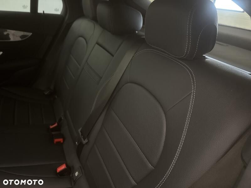 Mercedes-Benz GLC 220 d 4-Matic - 20