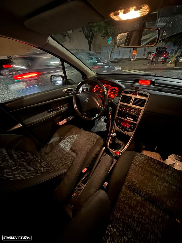 Peugeot 307 1.6 HDi Premium - 5