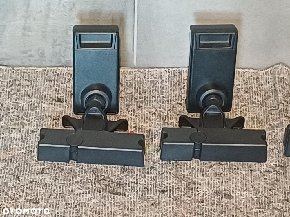 NR 95 Tablet holder do VW i Skoda 3V0861221 - 6