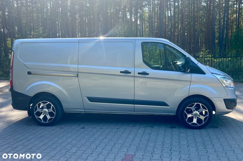 Ford Transit Custom - 11