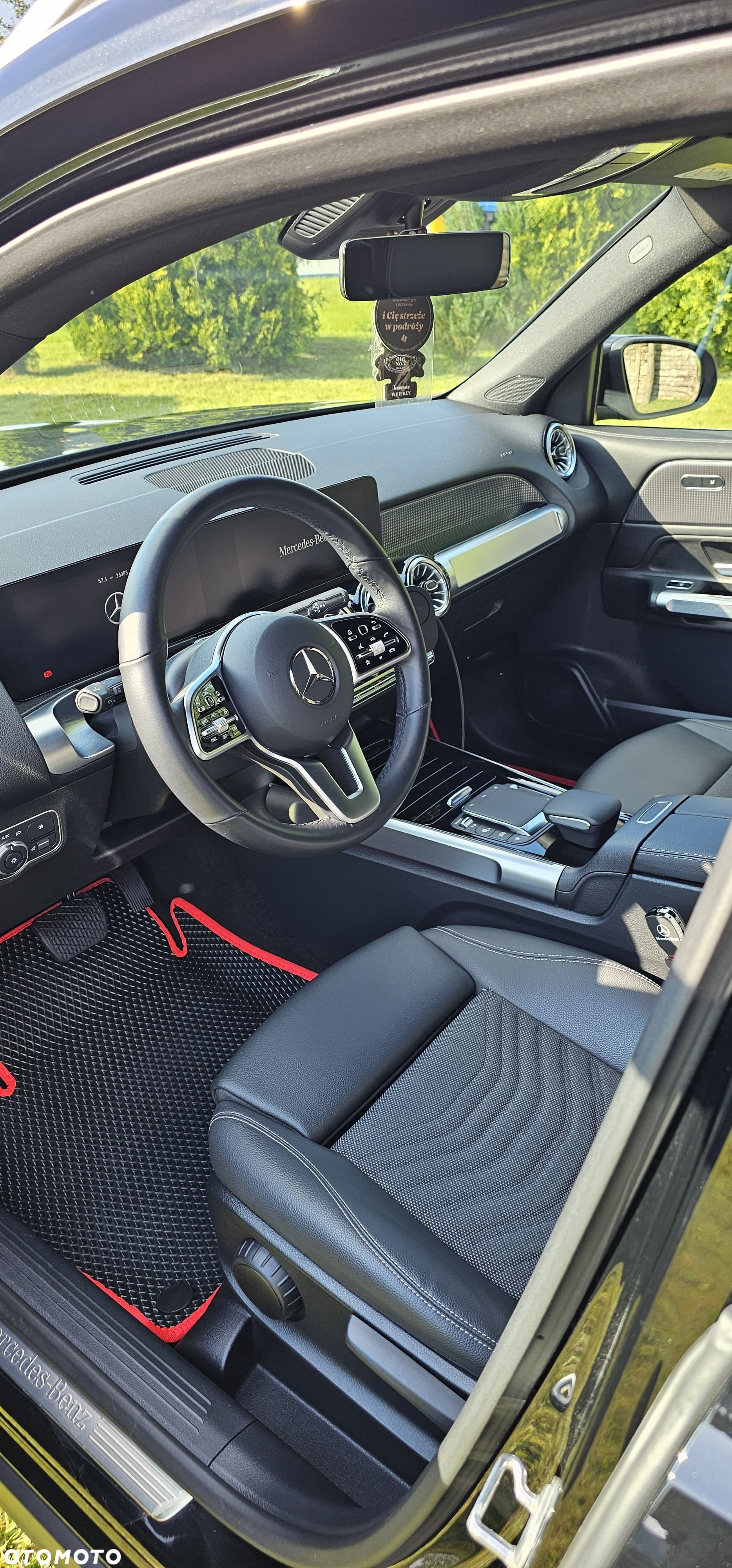 Mercedes-Benz GLB - 6