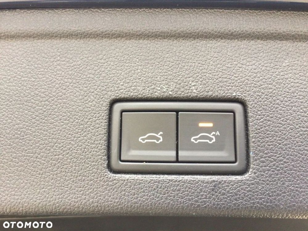 Volkswagen Touareg 3.0 V6 TDI 4Motion Elegance - 22