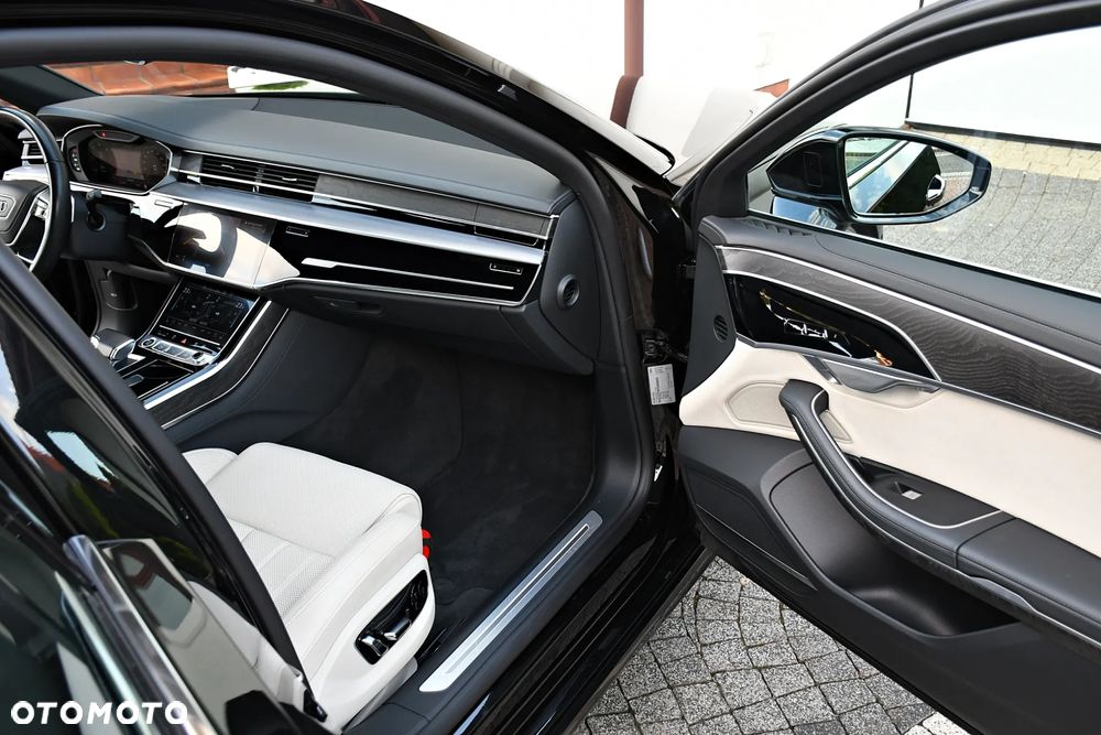 Audi A8 - 29