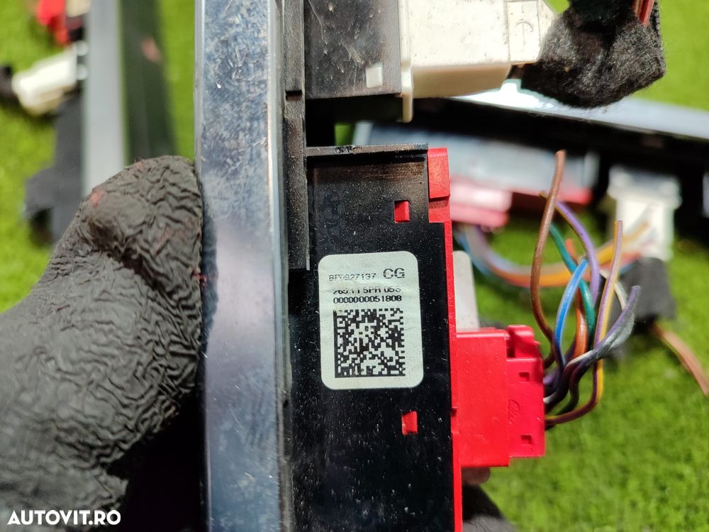 PANOU CONTROL AVARIE / TRACTIUNE (2 BUC.) AUDI A3 2.0 DIESEL 2012 COD OEM 8P0927137 / 2012-2020 - 7