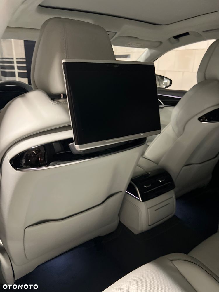 Audi A8 55 TFSI quattro tiptronic - 36